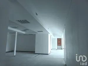 NEX-18531 - Oficina en Renta, con 4 baños, con 468 m2 de construcción.