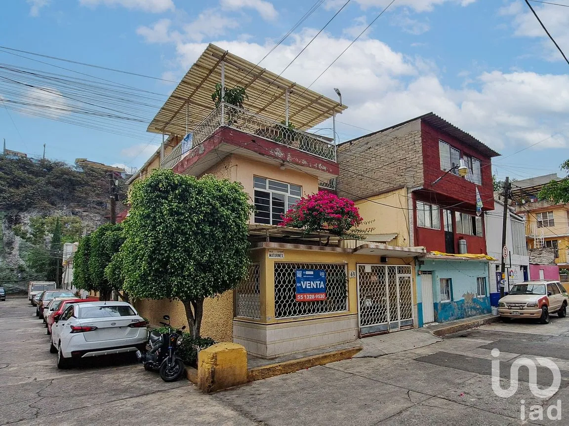 Casa en Venta en Francisco Villa, Álvaro Obregón, Ciudad de México | NEX-195117 | iad México | Foto 2 de 35
