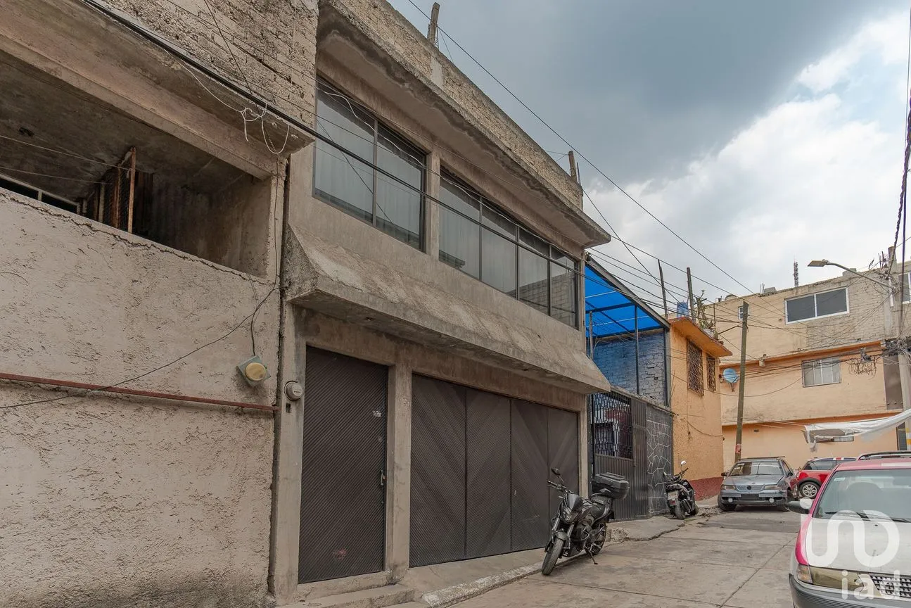 Casa en Venta en Francisco Villa, Álvaro Obregón, Ciudad de México | NEX-203989 | iad México | Foto 1 de 25