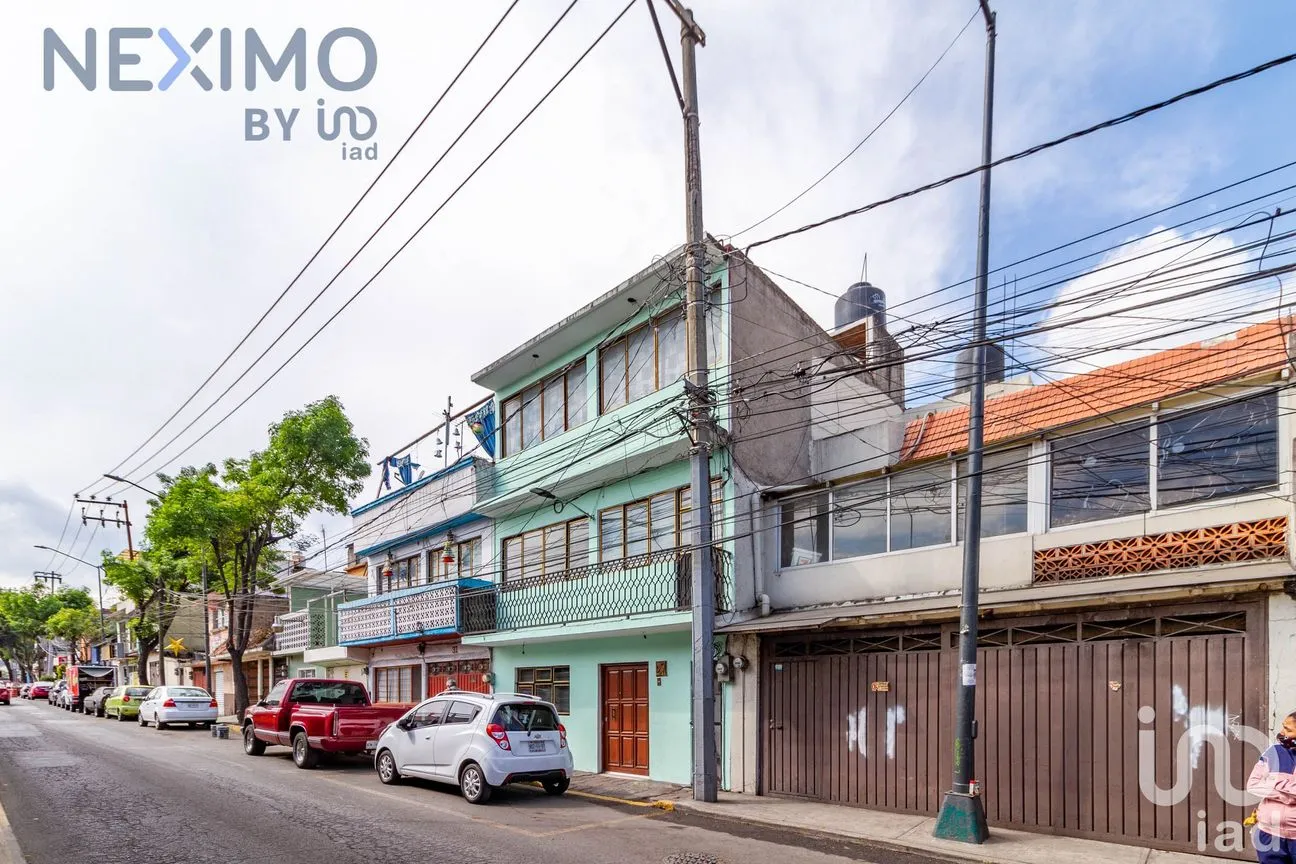 Casa en Venta en Minas Cristo Rey, Álvaro Obregón, Ciudad de México | NEX-78143 | iad México | Foto 1 de 24