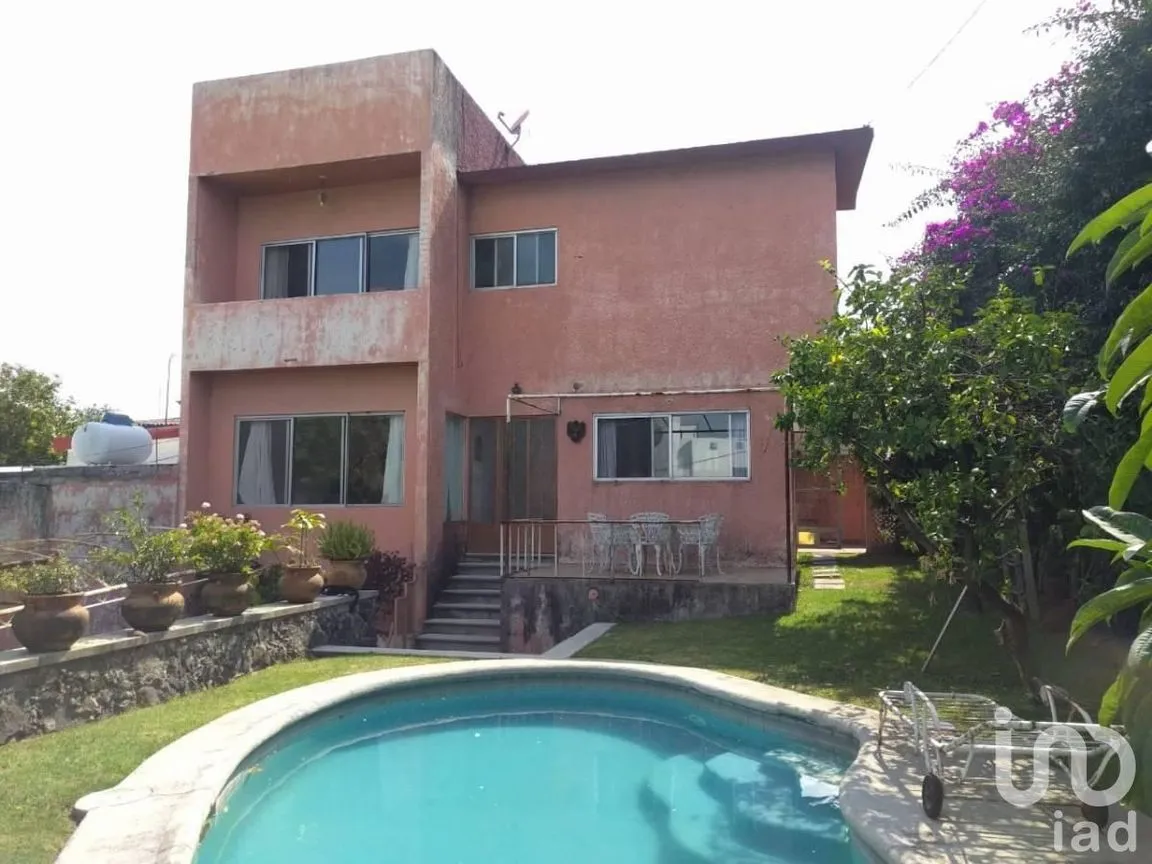 Casa en Venta en Tlaltenango, Cuernavaca, Morelos | NEX-23995 | iad México | Foto 1 de 17