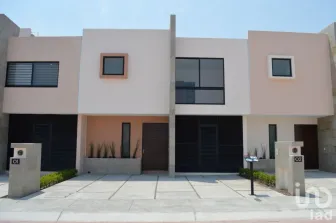 NEX-46177 - Casa en Venta, con 3 recamaras, con 2 baños, con 152 m2 de construcción en Lomas del Marqués, CP 76146, Querétaro.