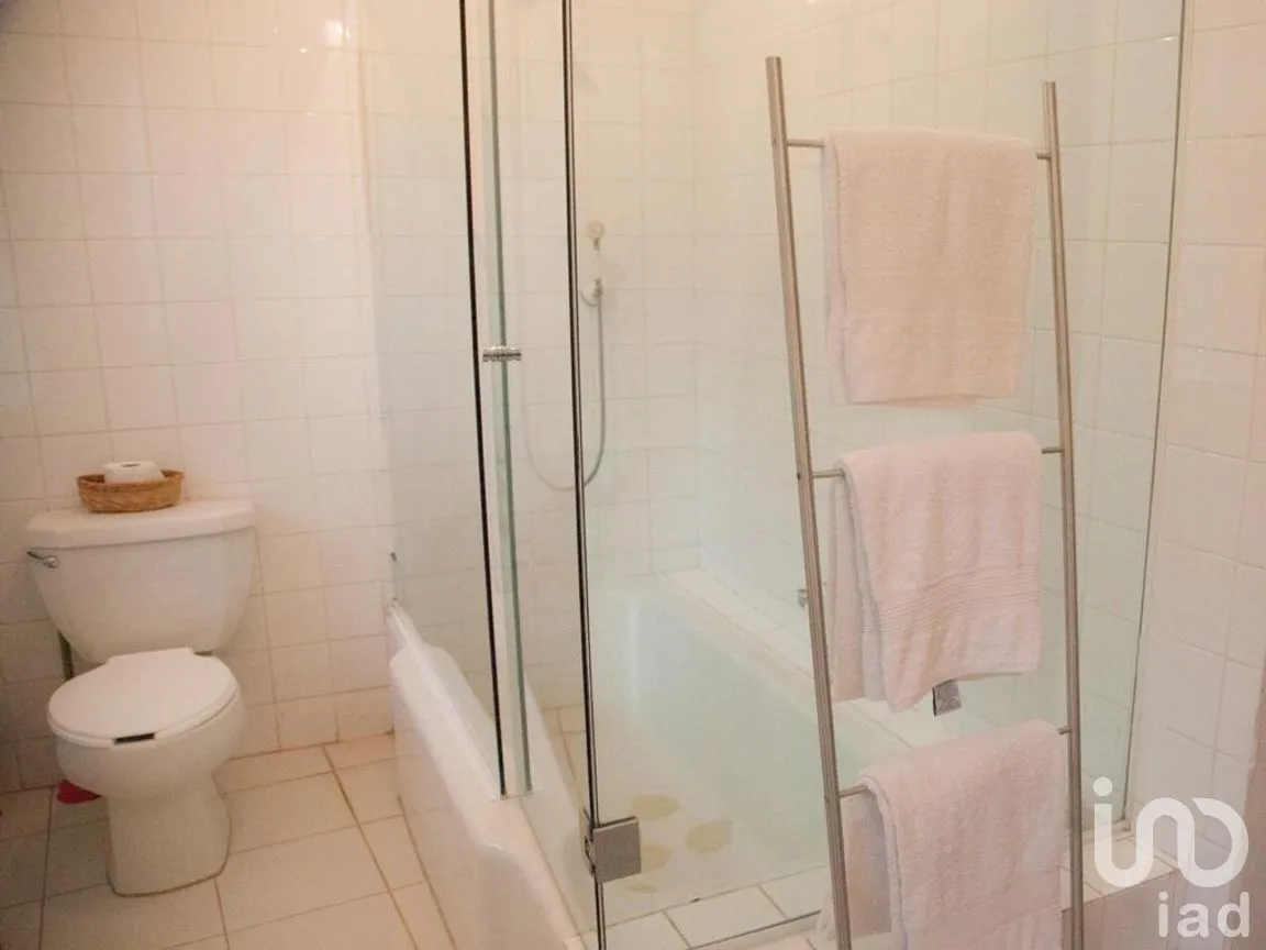 Casa en Venta en Jardines de Ahuatepec, Cuernavaca, Morelos | NEX-181172 | iad México | Foto 12 de 23