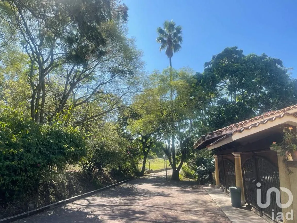 Terreno en Venta en Lomas de Atzingo, Cuernavaca, Morelos | NEX-188894 | iad México | Foto 3 de 5