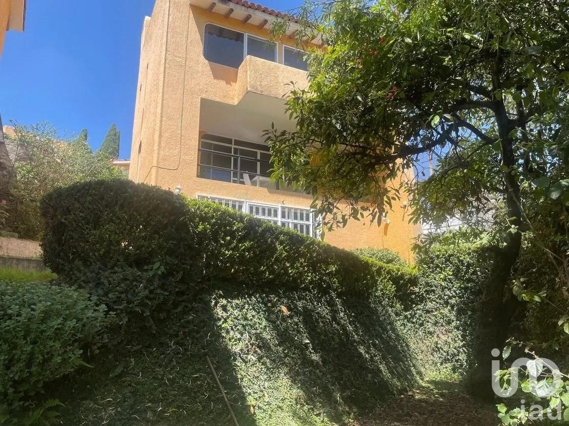 Casa en Venta en Lomas de Tetela, Cuernavaca, Morelos | NEX-197135 | iad México | Foto 2 de 16