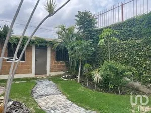 NEX-217210 - Casa en Venta, con 3 recamaras, con 2 baños, con 180 m2 de construcción en Lomas del Sol, CP 62156, Morelos.
