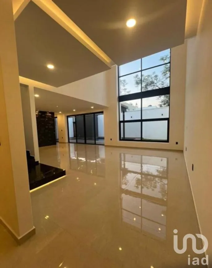 Casa en Venta en Vista Hermosa, Cuernavaca, Morelos | NEX-220690 | iad México | Foto 2 de 11
