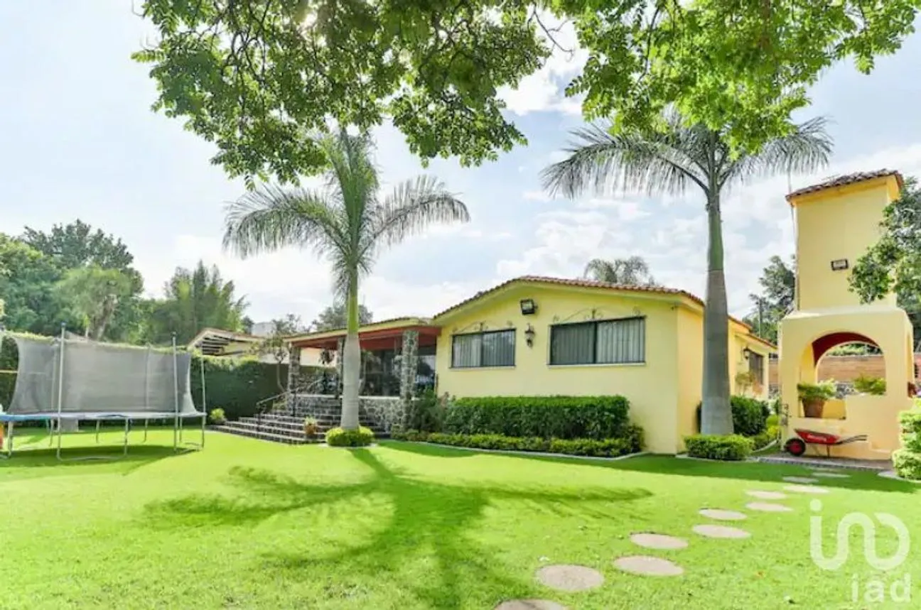 Casa en Venta en Jardines de Ahuatepec, Cuernavaca, Morelos | NEX-249416 | iad México | Foto 4 de 15