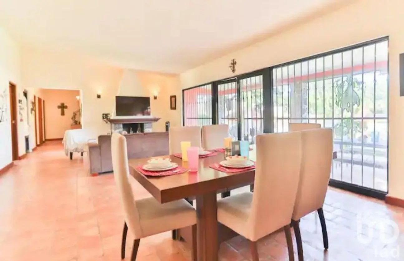 Casa en Venta en Jardines de Ahuatepec, Cuernavaca, Morelos | NEX-249416 | iad México | Foto 6 de 15