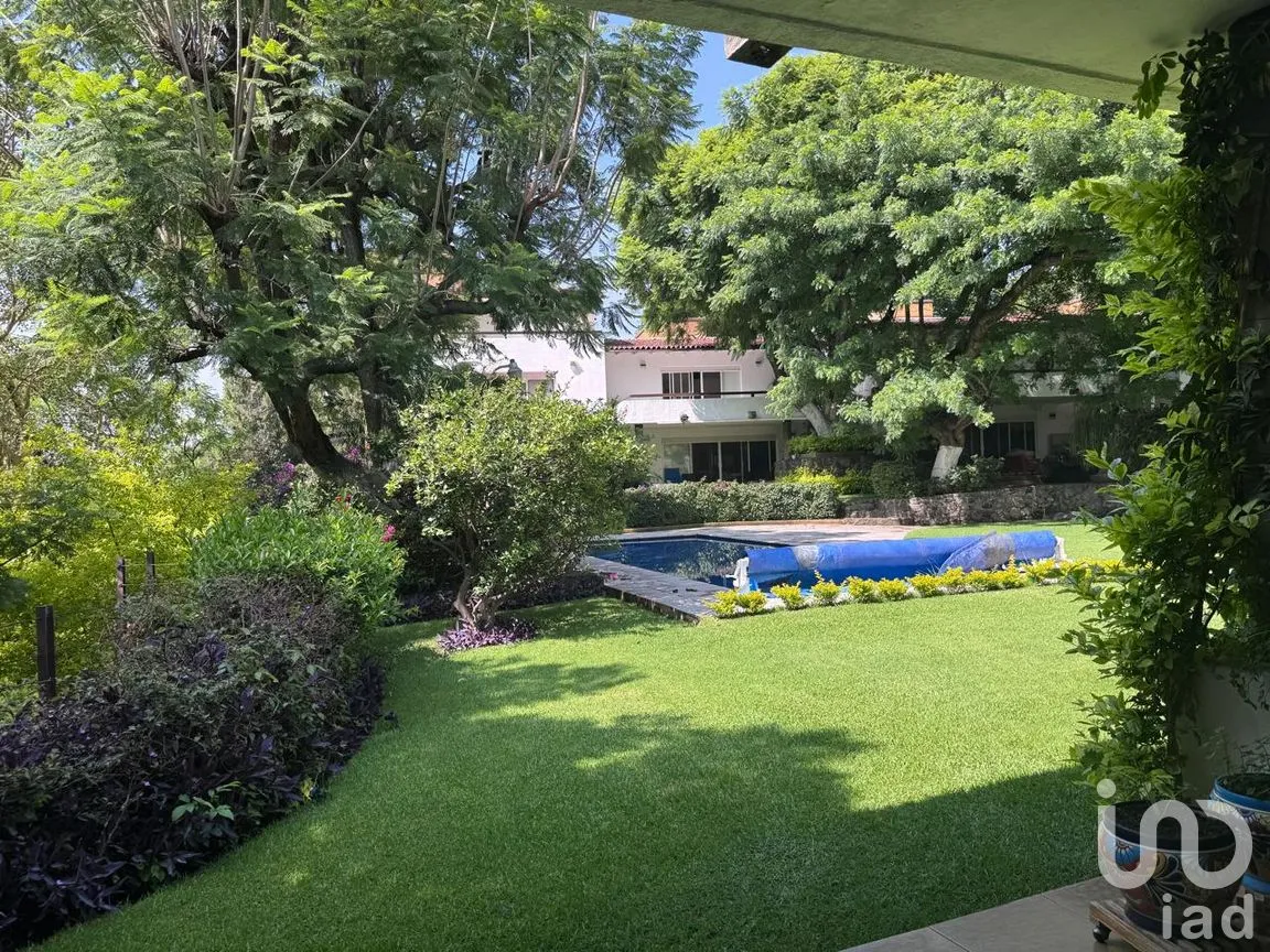 Casa en Venta en Bellavista, Cuernavaca, Morelos | NEX-302286 | iad México | Foto 1 de 20