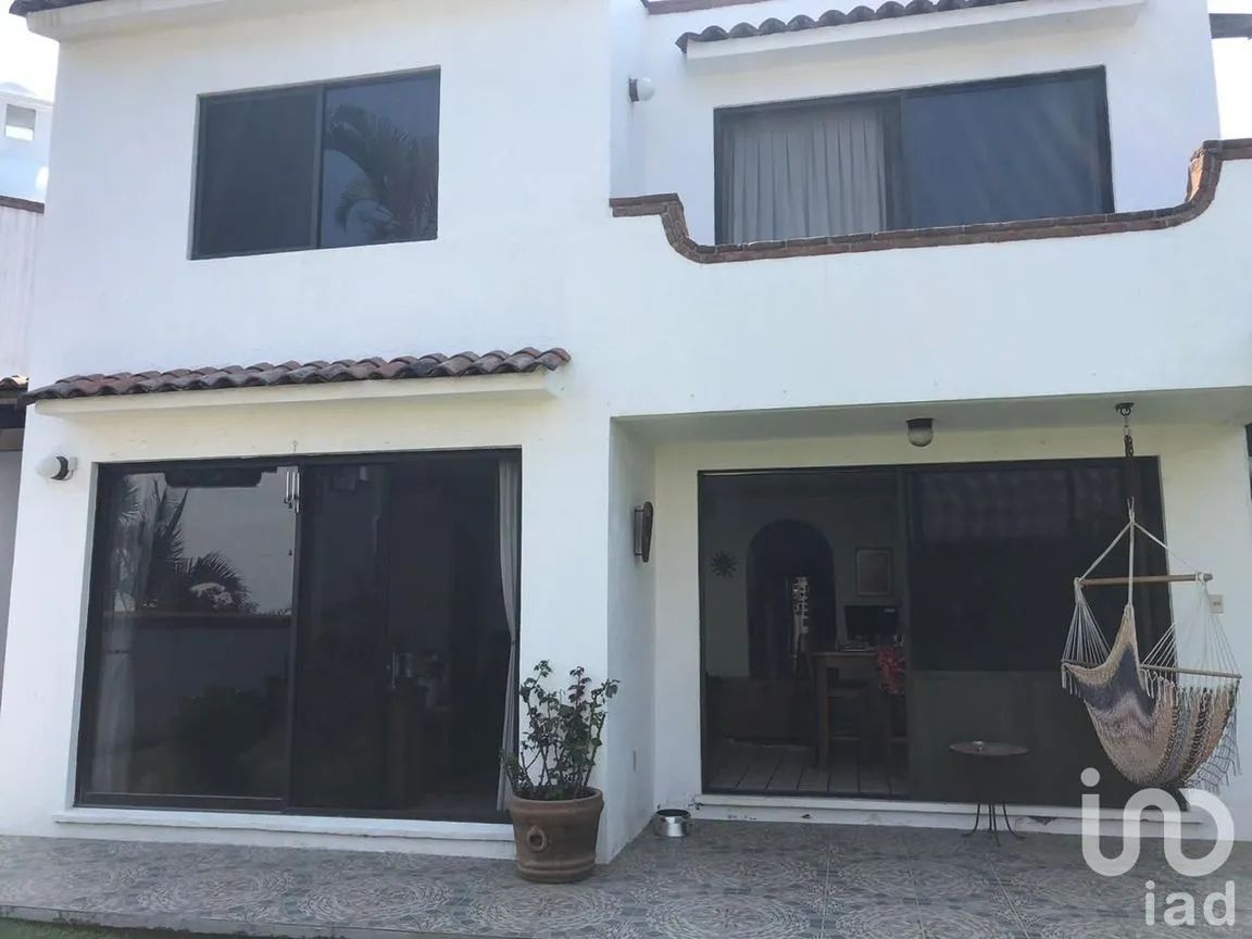 Casa en Venta en Lomas de Atzingo, Cuernavaca, Morelos | NEX-30487 | iad México | Foto 3 de 25