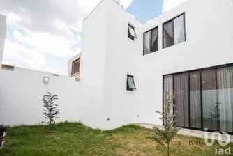 NEX-58909 - Casa en Venta, con 3 recamaras, con 3 baños, con 200 m2 de construcción en Lagunillas, CP 37669, Guanajuato.