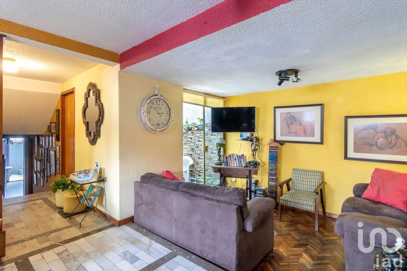 Casa en Venta en Residencial Villa Coapa, Tlalpan, Ciudad de México | NEX-149375 | iad México | Foto 9 de 26