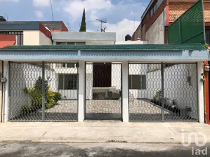 NEX-152384 - Casa en Renta, con 3 recamaras, con 3 baños, con 187 m2 de construcción en Campestre Coyoacán, CP 04938, Ciudad de México.