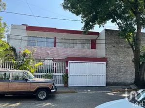 NEX-292545 - Casa en Venta, con 6 recamaras, con 3 baños, con 272 m2 de construcción en Copilco Universidad, CP 04360, Ciudad de México.