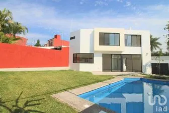 NEX-176879 - Casa en Venta, con 3 recamaras, con 3 baños, con 205 m2 de construcción en Lomas de Tetela, CP 62156, Morelos.