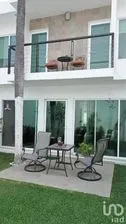 NEX-30380 - Casa en Venta, con 4 recamaras, con 3 baños, con 180 m2 de construcción en Jardines de Cuernavaca, CP 62360, Morelos.
