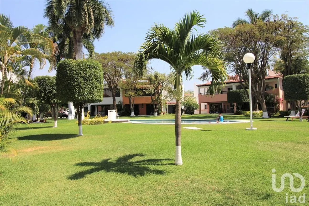 Casa en Venta en Club de Golf Santa Fe, Xochitepec, Morelos | NEX-41636 | iad México | Foto 1 de 31