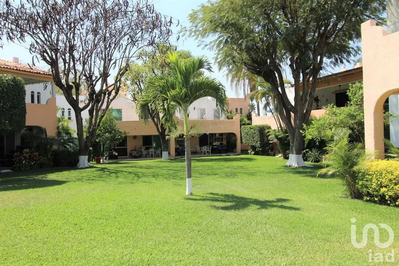 Casa en Venta en Club de Golf Santa Fe, Xochitepec, Morelos | NEX-41636 | iad México | Foto 4 de 31