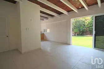 NEX-42352 - Casa en Venta, con 2 recamaras, con 1 baño, con 60 m2 de construcción en Jardines de Cuernavaca, CP 62360, Morelos.