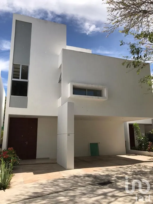 Casa en Venta en San Ramon Norte, Mérida, Yucatán | NEX-30227 | iad México | Foto 1 de 16