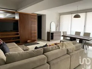NEX-292039 - Departamento en Renta, con 2 recamaras, con 2 baños, con 89 m2 de construcción.