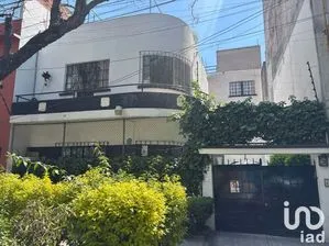 NEX-298622 - Casa en Renta, con 3 recamaras, con 2 baños, con 280 m2 de construcción.
