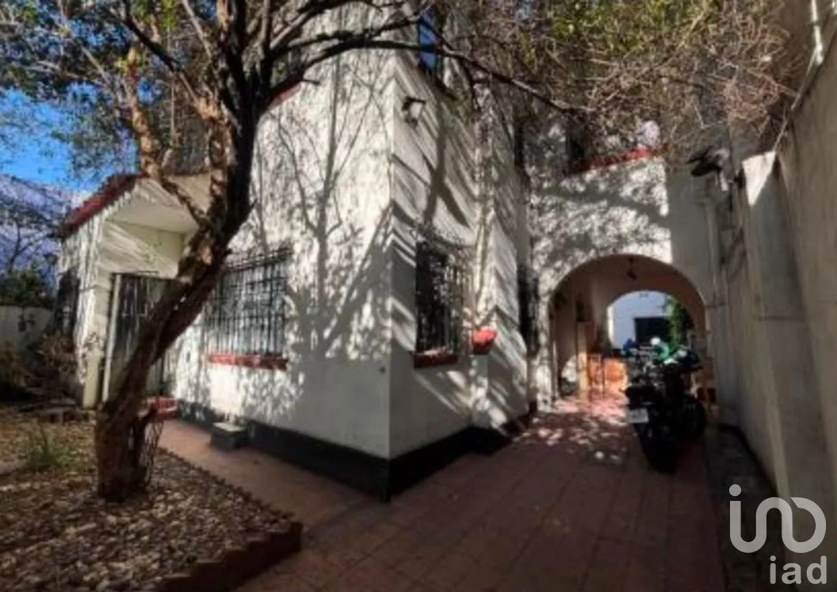 Casa en Venta en Narvarte Oriente, Benito Juárez, Ciudad de México | NEX-301616 | iad México | Foto 2 de 47