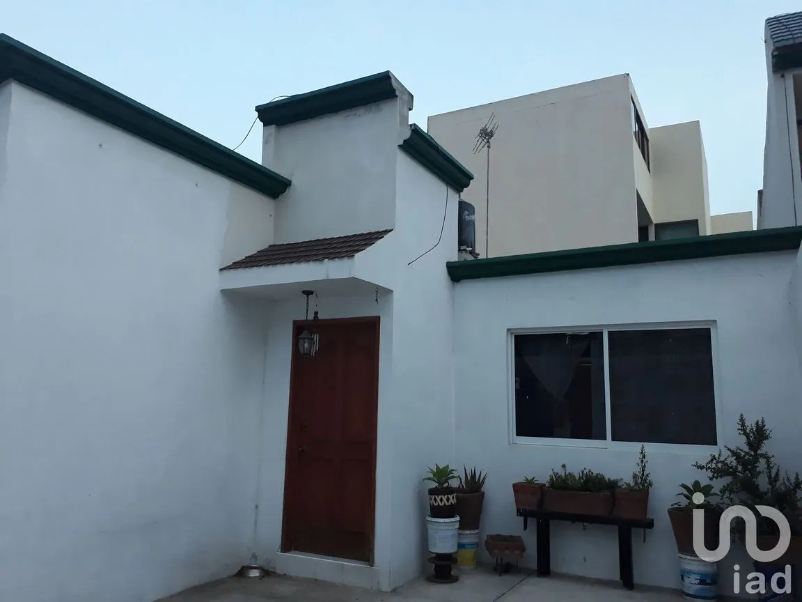 Casa en Venta en La Trinidad Tepehitec, Tlaxcala, Tlaxcala | NEX-3884 | iad México | Foto 1 de 23