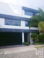 NEX-172443 - Casa en Venta, con 5 recamaras, con 5 baños, con 490 m2 de construcción en Bosques de Angelopolis, CP 72453, Puebla.