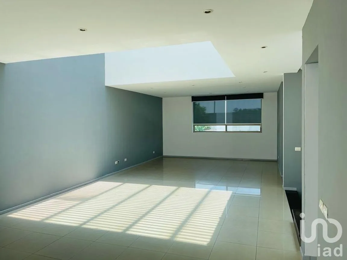 Casa en Venta en Lomas Verdes 6a Sección, Naucalpan de Juárez, México | NEX-183647 | iad México | Foto 1 de 17