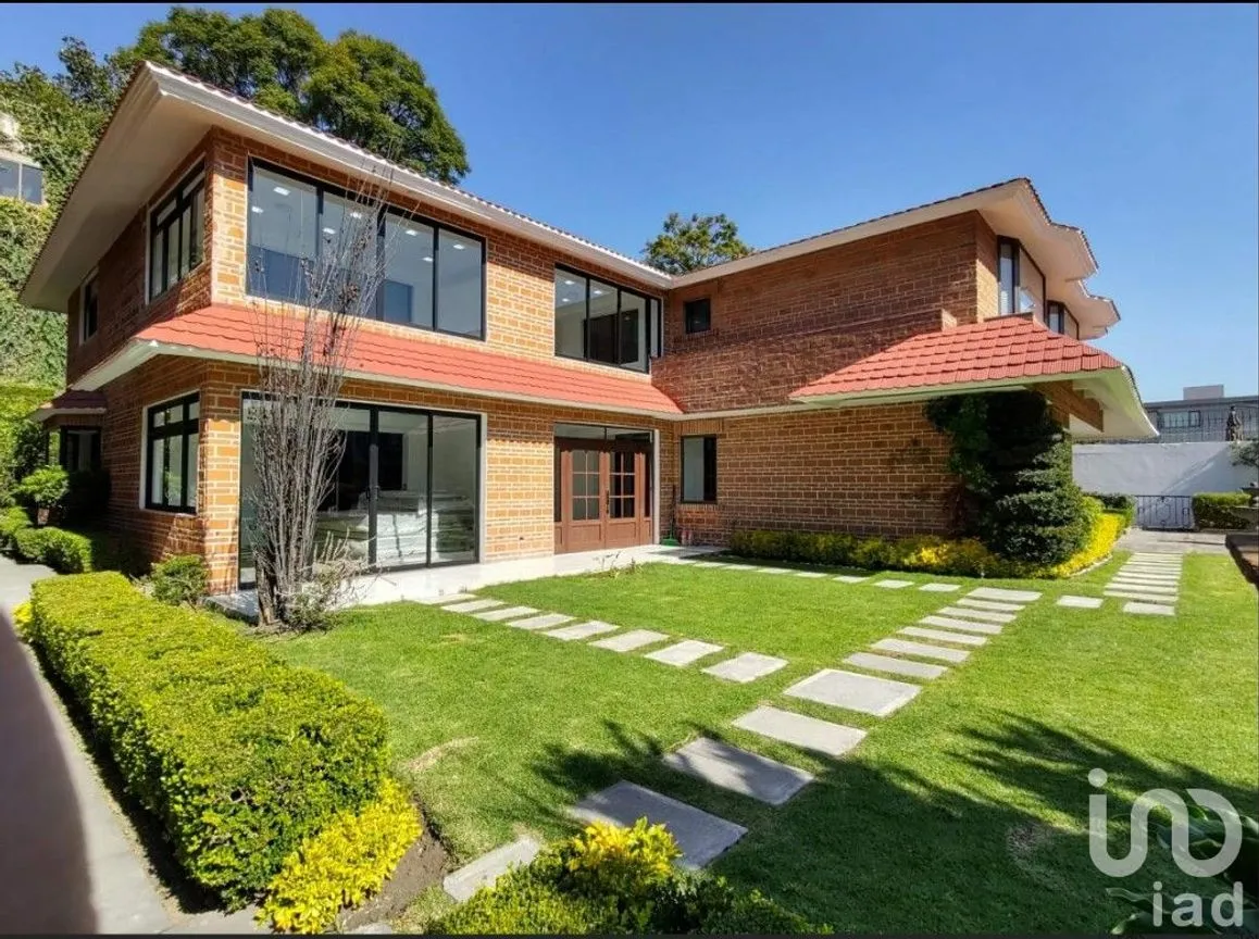 Casa en Venta en Lomas Hipódromo, Naucalpan de Juárez, México | NEX-245279 | iad México | Foto 1 de 18