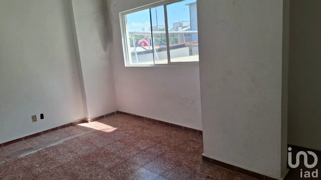 Oficina en Renta en Jardines del Moral, León, Guanajuato | NEX-295883 | iad México | Foto 2 de 6