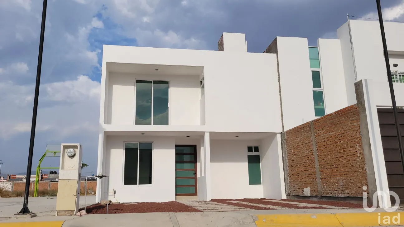 Casa en Venta en Rinconada del Venado II, Mineral de la Reforma, Hidalgo | NEX-146987 | iad México | Foto 2 de 30