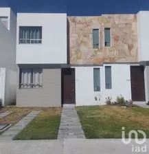 NEX-239656 - Casa en Renta, con 3 recamaras, con 1 baño, con 94 m2 de construcción en Jagüey de Téllez (Estación Téllez), CP 43840, Hidalgo.