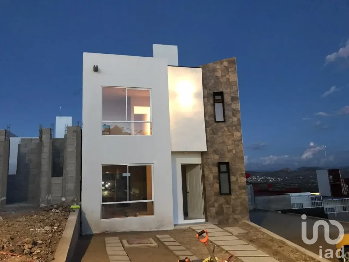 Casa en Venta en Pachuquilla, Mineral de la Reforma, Hidalgo | NEX-31966 | iad México | Foto 1 de 16