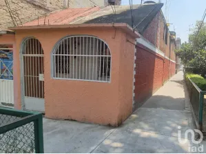 NEX-144962 - Casa en Venta, con 2 recamaras, con 1 baño, con 63 m2 de construcción en Tezozomoc, CP 02459, Ciudad de México.