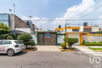 NEX-212733 - Casa en Venta, con 3 recamaras, con 3 baños, con 190 m2 de construcción en Valle Ceylán, CP 54150, México.