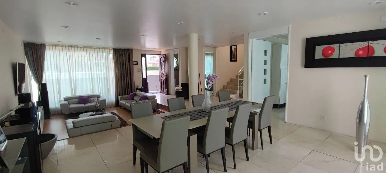 Casa en Venta en Vergel Coapa, Tlalpan, Ciudad de México | NEX-239029 | iad México | Foto 2 de 14
