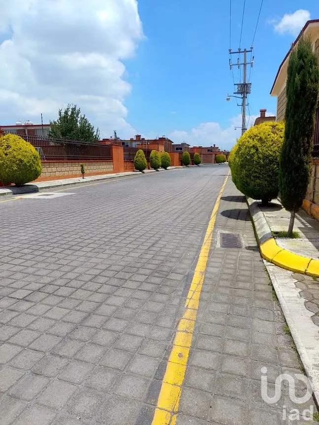 Casa en Venta en San Felipe Tlalmimilolpan, Toluca, México | NEX-257433 | iad México | Foto 21 de 21