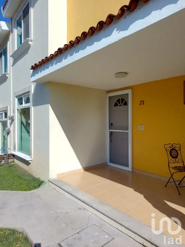 Casa en Venta en Centro Jiutepec, Jiutepec, Morelos | NEX-262370 | iad México | Foto 1 de 23