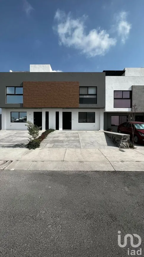 Casa en Venta en Zákia, El Marqués, Querétaro | NEX-305090 | iad México | Foto 1 de 13