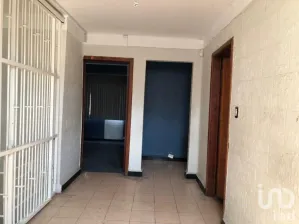 NEX-42202 - Casa en Renta, con 4 recamaras, con 3 baños, con 200 m2 de construcción en Miguel Alemán, CP 03420, Ciudad de México.