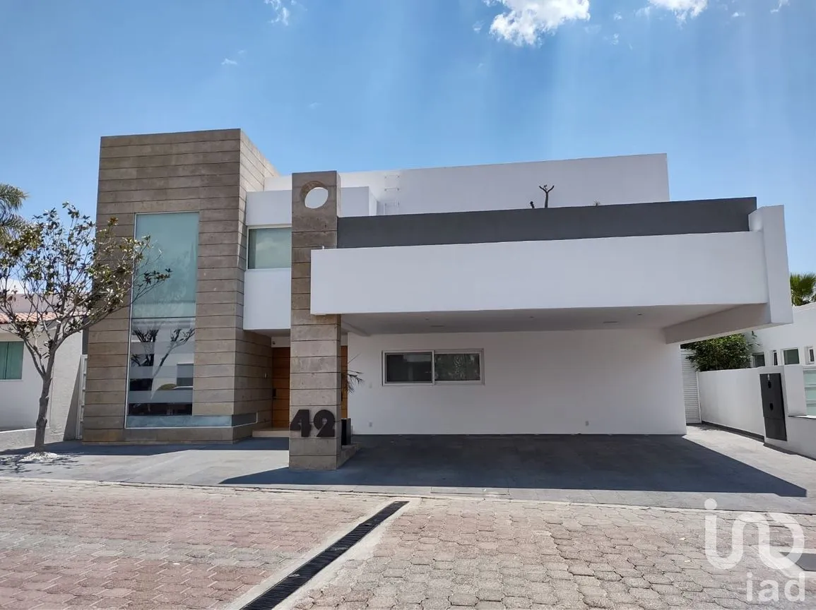 Casa en Venta en Juriquilla, Querétaro, Querétaro | NEX-49503 | iad México | Foto 2 de 61