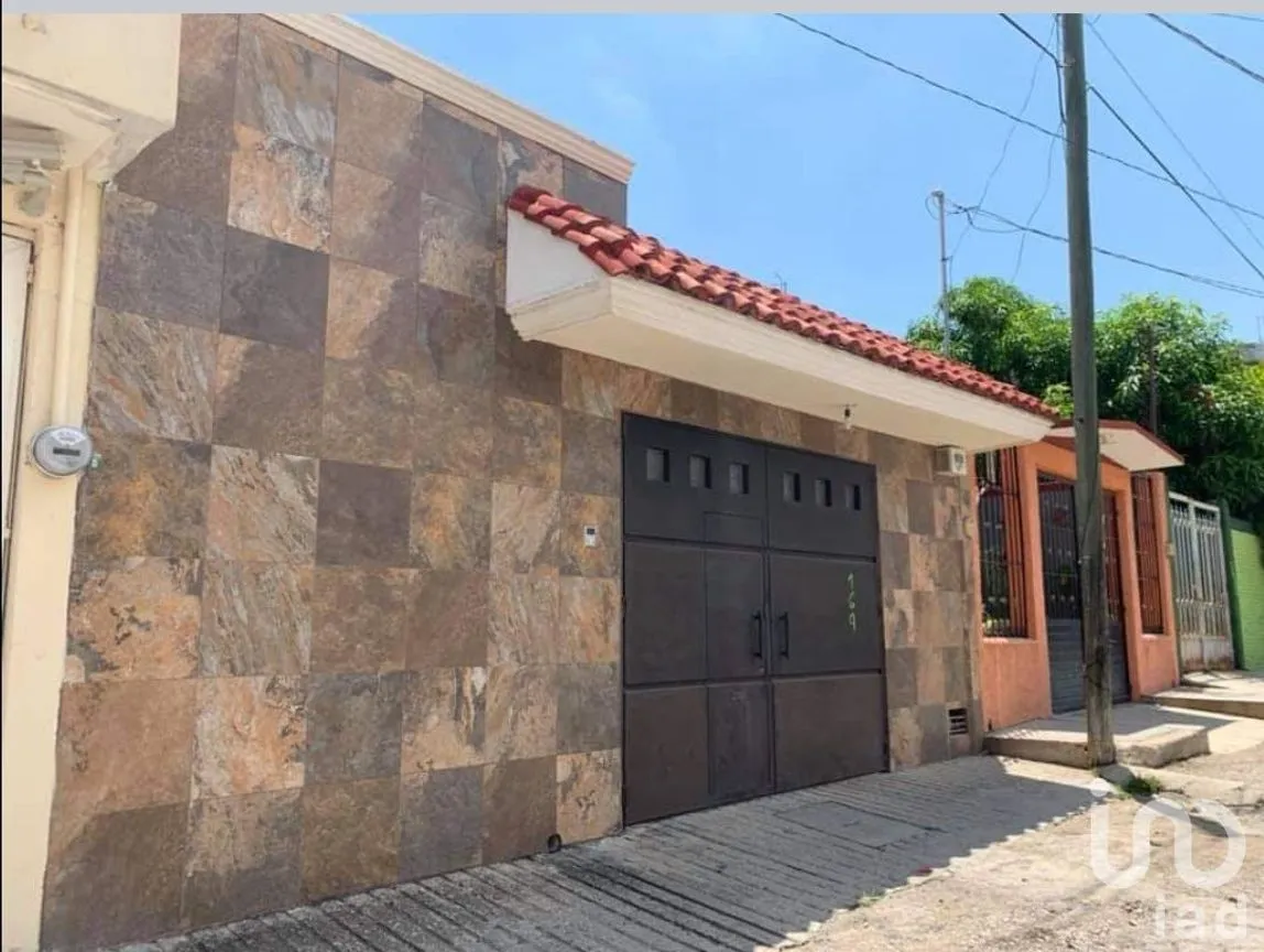 Casa en Venta en Caminera, Tuxtla Gutiérrez, Chiapas | NEX-35132 | iad México | Foto 1 de 8