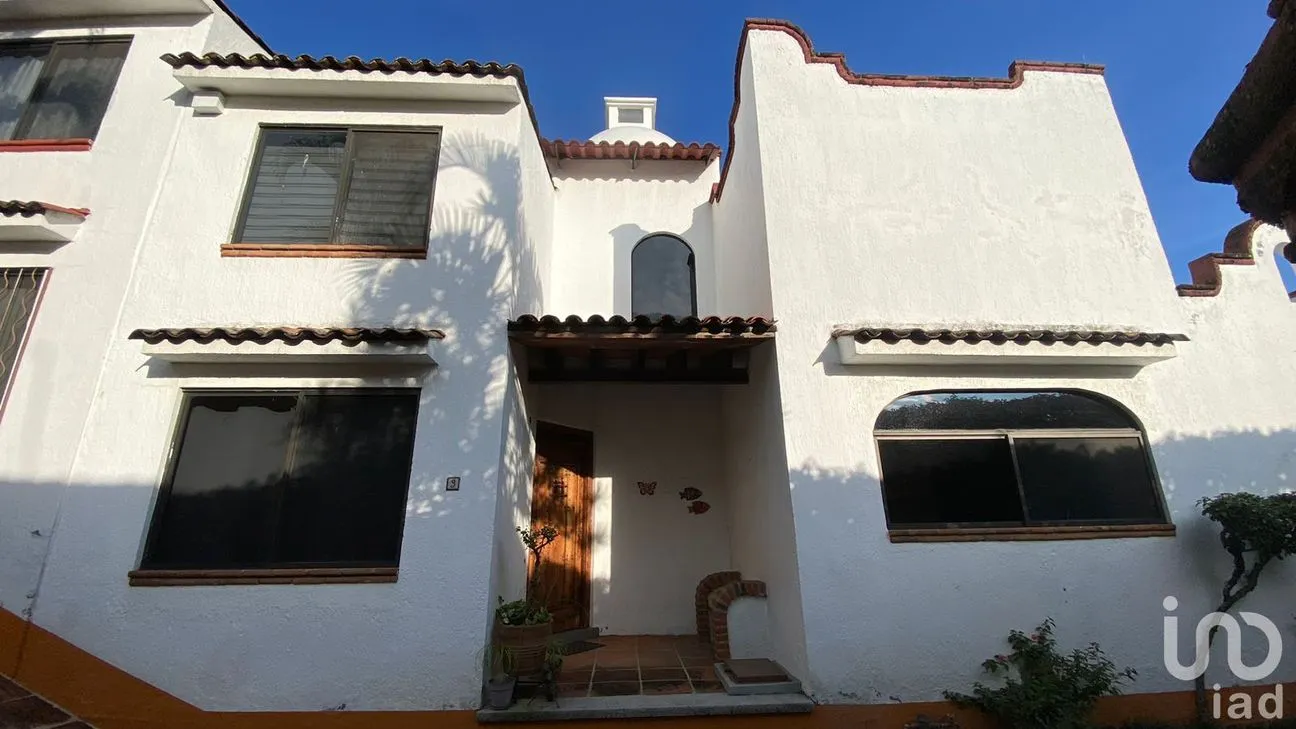 Casa en Venta en Lomas de Atzingo, Cuernavaca, Morelos | NEX-233918 | iad México | Foto 2 de 14