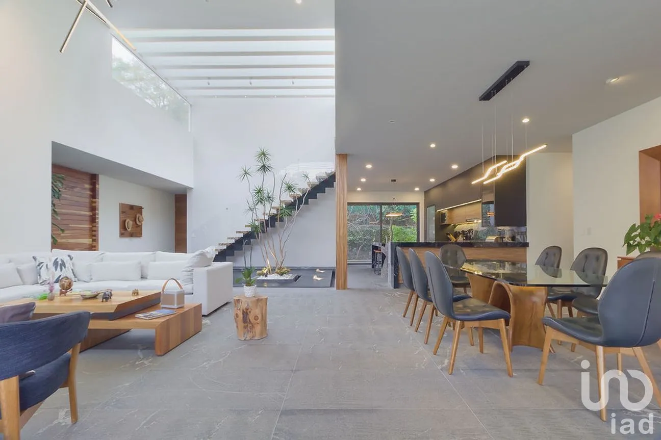 Casa en Venta en Bellavista, Cuernavaca, Morelos | NEX-241053 | iad México | Foto 4 de 15