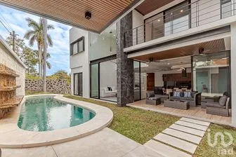 NEX-241055 - Casa en Venta, con 4 recamaras, con 4 baños, con 425 m2 de construcción en Palmira Tinguindin, CP 62490, Morelos.