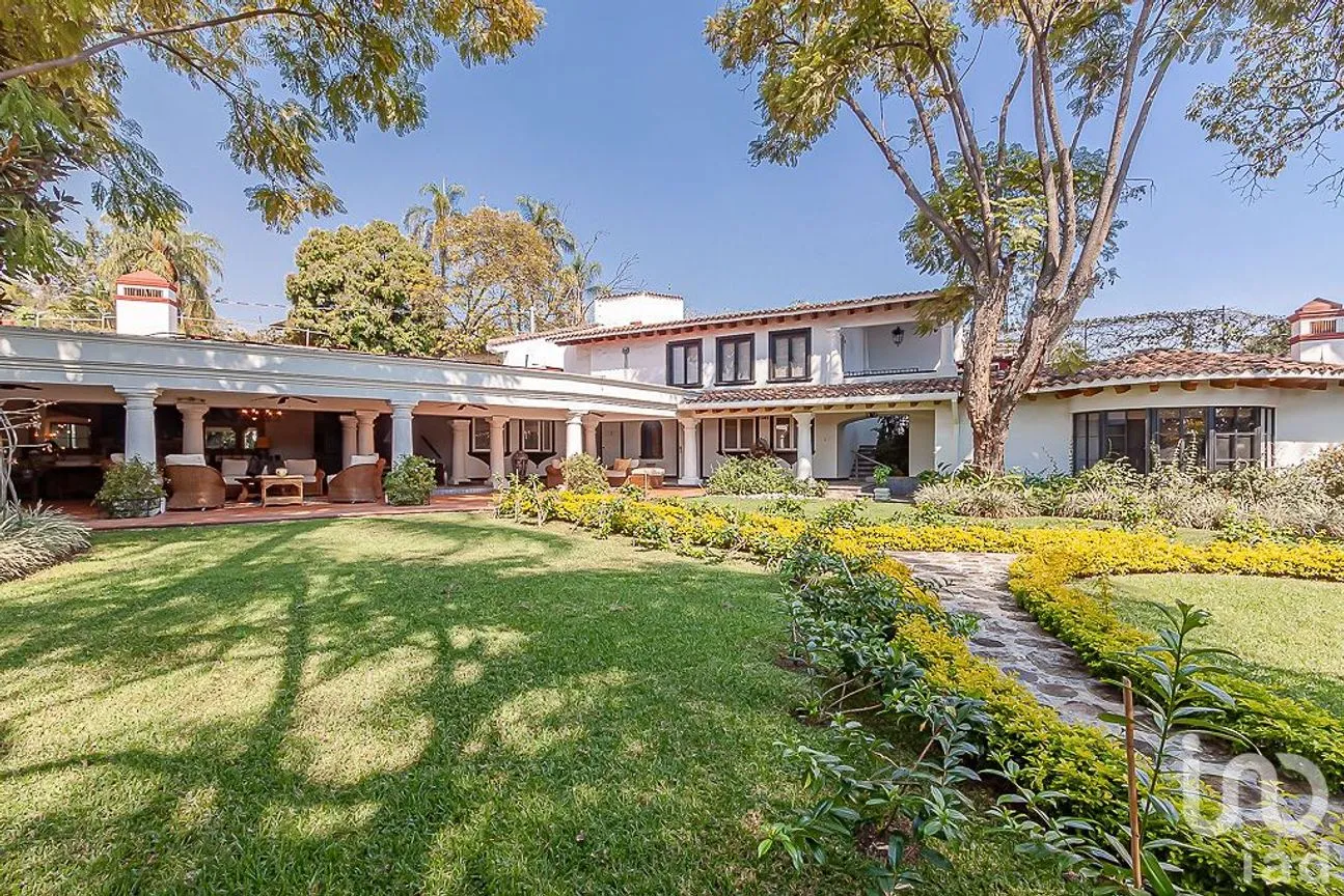 Casa en Venta en Cuernavaca Centro, Cuernavaca, Morelos | NEX-243335 | iad México | Foto 3 de 14