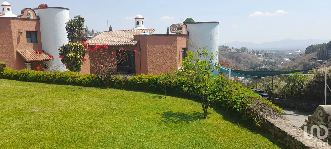 Casa en Venta en Hacienda Tetela, Cuernavaca, Morelos | NEX-244779 | iad México | Foto 1 de 12